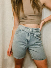 Load image into Gallery viewer, Soho Denim Shorts

